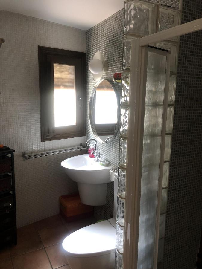 Vut La Bombonera Apartment เกว็งกา ภายนอก รูปภาพ